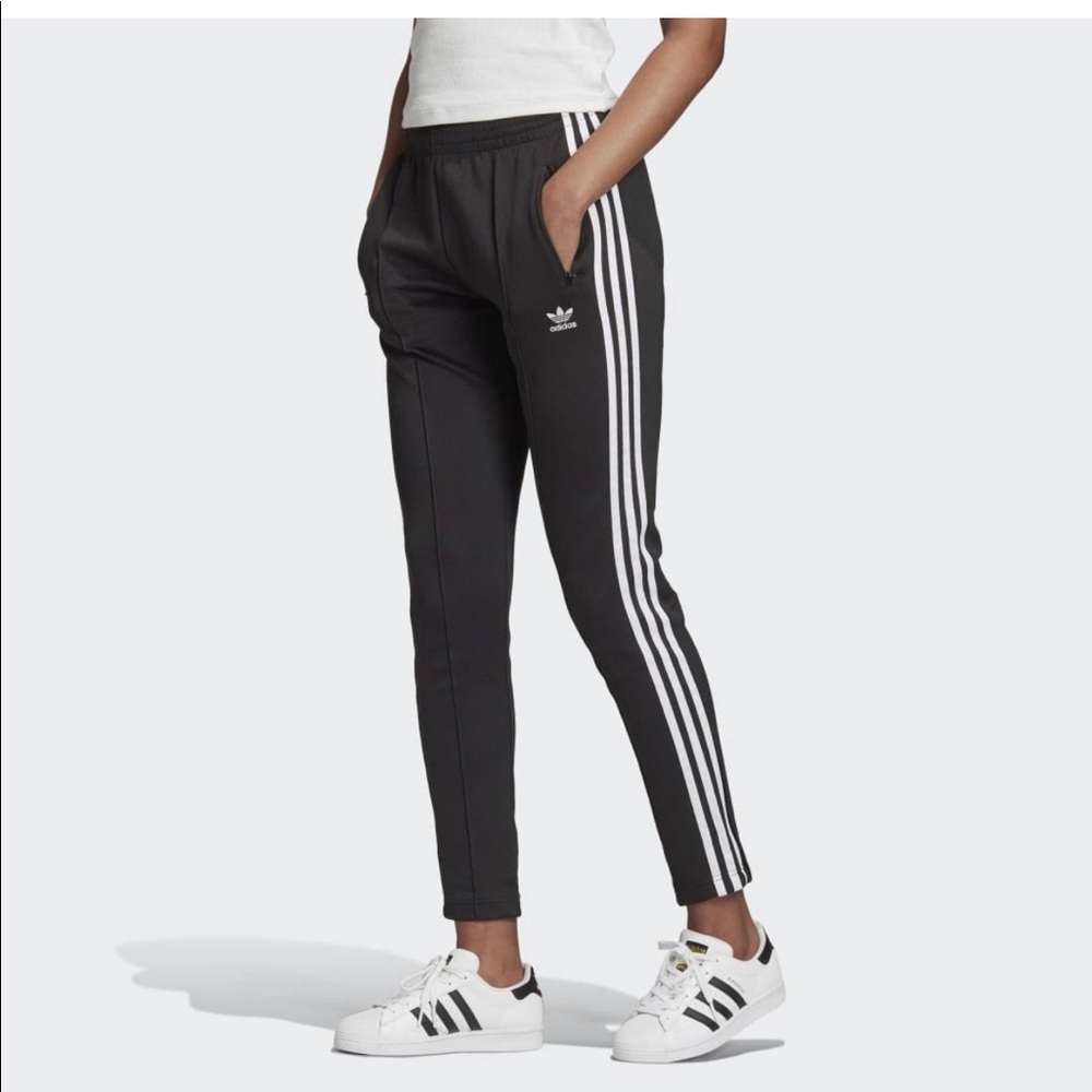 Adidas Women’s SST‎ TP Original Superstar Track Pan